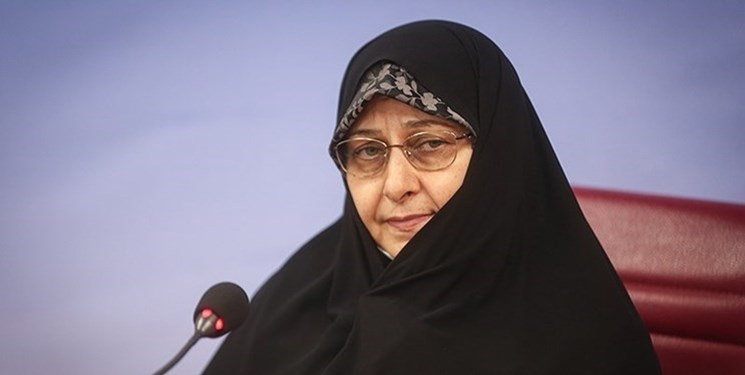 عیادت معاون امور زنان و خانواده رئیس جمهور از مصدومان حادثه تروریستی کرمان
