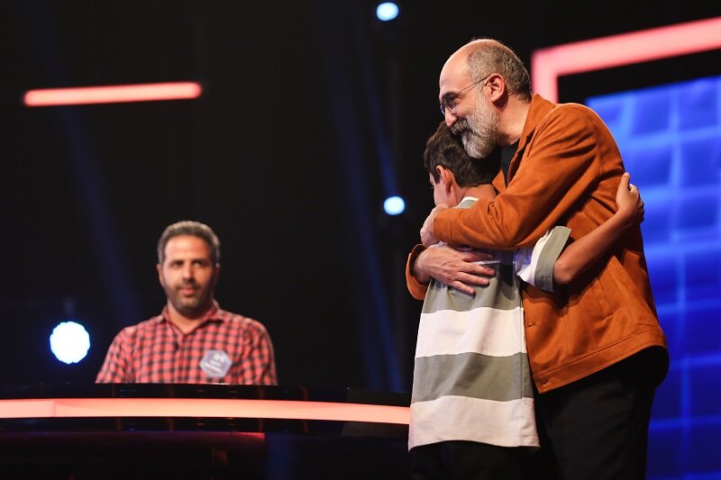 مسابقه «۱۰۰» چه روزهایی پخش میشود؟ مسابقه «۱۰۰» چه روزهایی پخش میشود؟